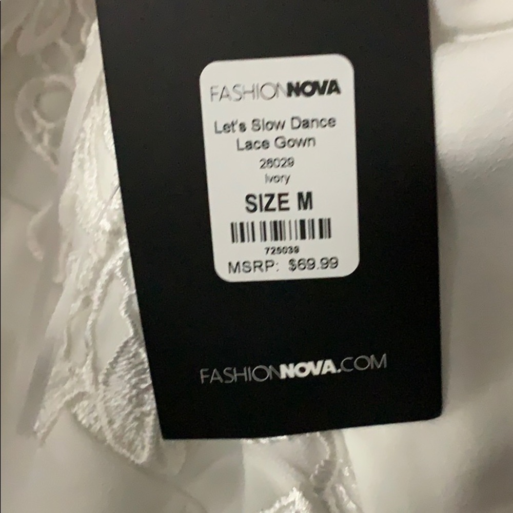 DRESS:GOWN - Picture 5 of 5